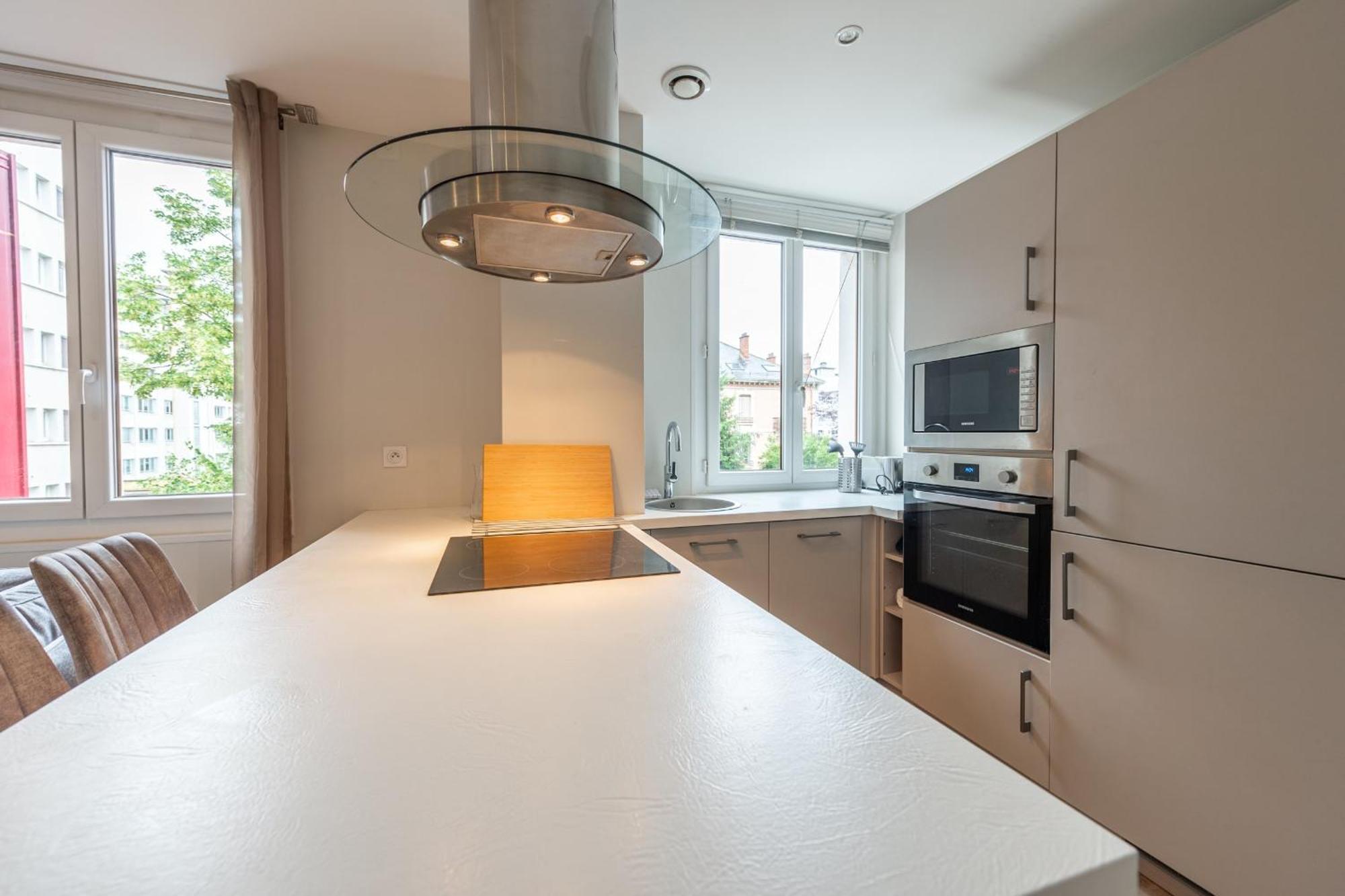 Rio Appartement Au Centre Ville Анси Экстерьер фото
